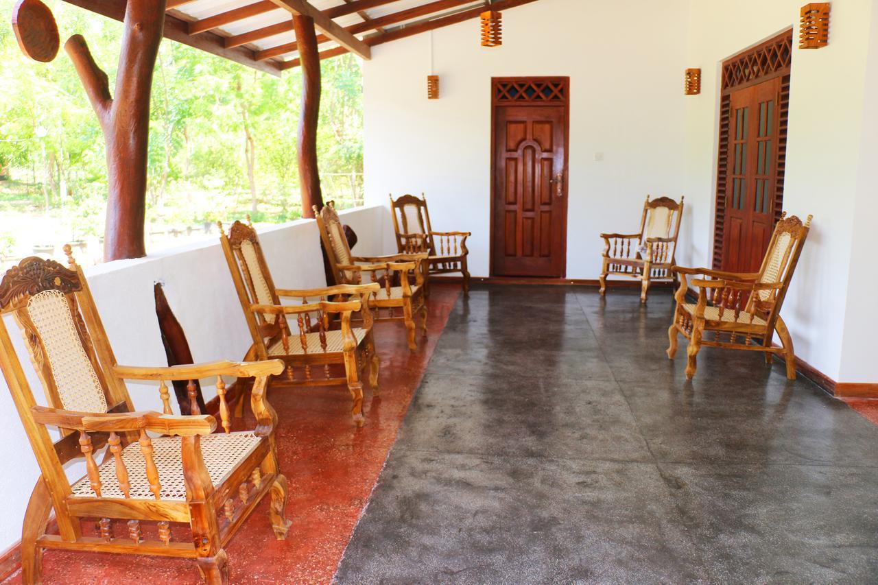 Lavish Eco Jungle Hotel Tissamaharama Luaran gambar