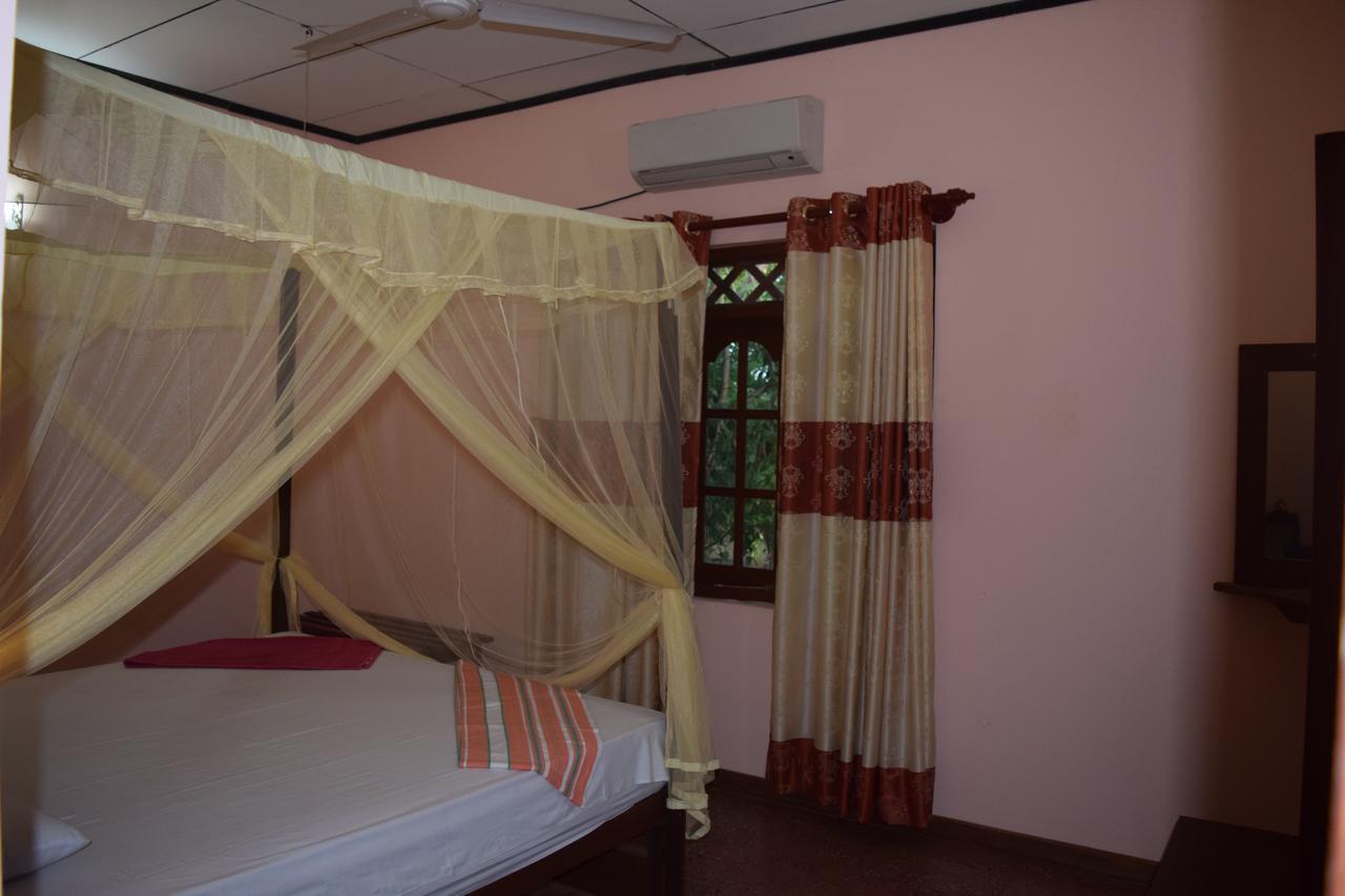 Lavish Eco Jungle Hotel Tissamaharama Luaran gambar